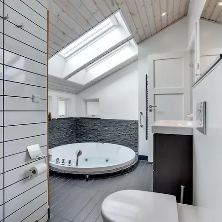 Semesterbostad Nyalle - 1-3km From The Sea By Interhome *